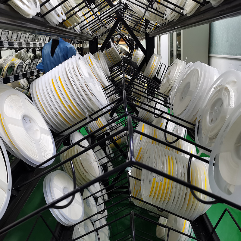 刷新仓储管理：SMT智能物料架的应用与优势